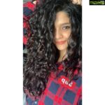 Ritika Singh Instagram – So my best friend calls me “noodles manda” 👩🏻‍🦱(you’ll get it if you saw the #OhMyKadavule teaser) 
Tag your female best friends in the comments and tell me what you call them ;)