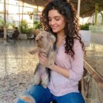 Ritika Singh Instagram - Lola is the cutest 😘😘 @toabhcreative #dogsofinstagram #puppylove Mumbai, Maharashtra