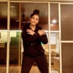 Ritika Singh Instagram - This song and this choreo gives me so much joy 🥰 Dc @tracy.ojj #nwatitichallenge #dancereels #trendingreels