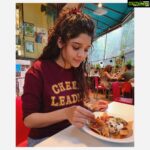 Ritika Singh Instagram – #foodbeforedudes 🌝
📸 – @shalzp