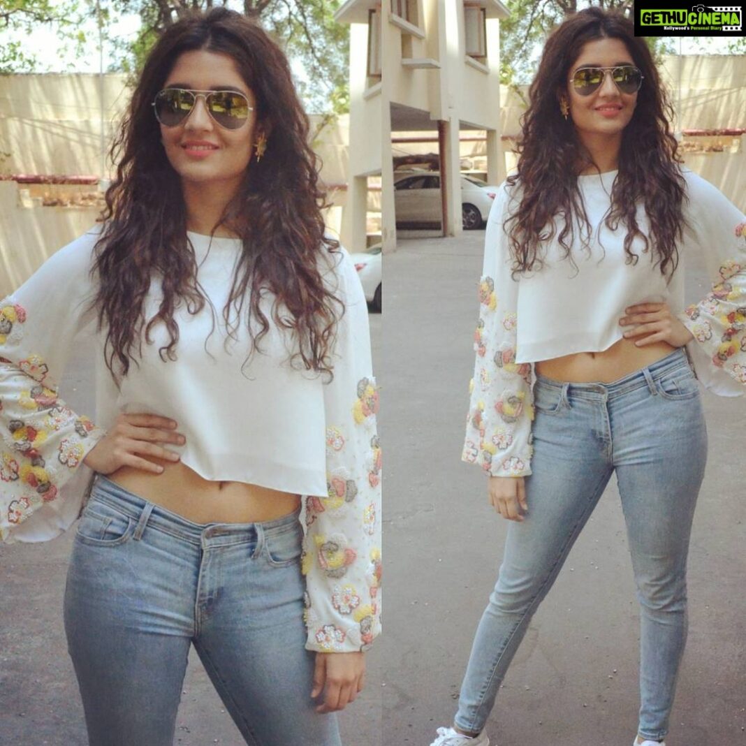 Ritika Singh Instagram - Yesterday for #Sivalinga promotions! Accessories: @accessoriesbyanandita Styling: @officialanahita Top: @soiree.couture