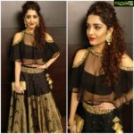 Ritika Singh Instagram - @iifautsavam day 1, green carpet ready! Outfit: @mansivuppala Accessories by: @accessoriesbyanandita Styled by @officialanahita Make up and hair by @gotomirrors Ps. This was last night xD #iifautsavam