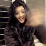 Ritika Singh Instagram - I'm posting this video to thank you all for making my birthday so special. And for all those who are asking if it's really me replying to the messages, yes it's me :) I'll reply to your messages here and stay connected as I always do. Take care everyone! Have fun ❤ #23 #thankyou #grateful #blessed