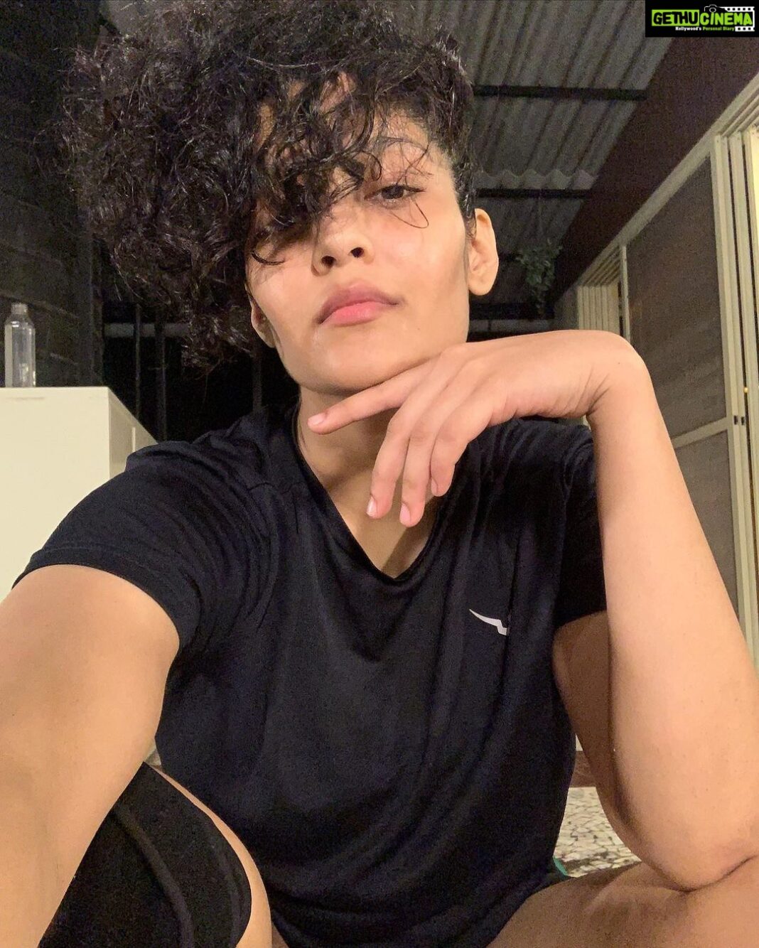Ritika Singh Instagram - Nothing beats the post workout glow ✨ #postworkoutselfie #fitwithrit #getyourglowon