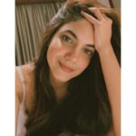 Ritu Varma Instagram - Oh, hello 👋🏻