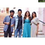 Ritu Varma Instagram – Once a team, always a team!
#KannumKannumKollaiyadithaal
#KanuluKanulanuDochaayante