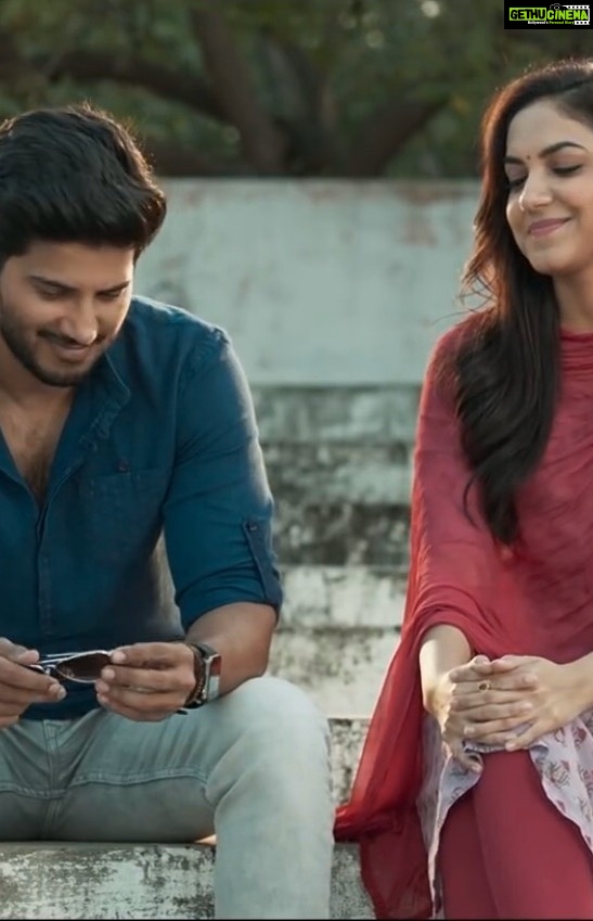 Ritu Varma Instagram - Presenting the first song from #KannumKannumKollaiyadithaal!! #EnnaiVittu #GundeGilli #KanuluKanulanuDochayante @dqsalmaan @rakshan_vj @niranjani_ahathian @viacom18studios #AjitAndhare @desinghperiyasamy @anto_joseph3 @antojosephfilmcompany @ctcmediaboy @masalacoffeeband @zeemusiccompany