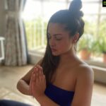 Riya Sen Instagram - In this lockdown period, many of us have the privilege to keeping our children attuned to education. But, this is not the reality for all children. Underprivileged children do not have the means or access to necessary resources, putting a pause on their academic endeavours. But you can change that. Help CRY’S frontline workers in their endeavour. Donation link in my bio .. #children #love #charity #help