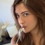 Riya Sen Instagram - Cooking with good lookin ‘ 🥄