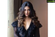 Riya Sen Instagram - I’m currently staying and shooting in a beautiful property in Ramnagar, Uttarakhand. The name of the movie is DEATH TALE . It’s shot in Hindi and is a 90 minute thrilling murder mystery. The movie is produced by a close friend, @joydeep.biswas.rocked directed by @shawnarranha and shot by Amit Singh . Not to forget, I’m working with a crew of very talented young actors, who are Ayaz khan , Atul Verma , Garima Jain and Aditya Lakhia . Each actors look in the film has been curated by @catwalkmakeupacademy and @tanveershaikhhairexpert . A bit of the movie will also be shot and concluded in Mumbai. I’m really enjoying my time on set and I’m looking forward to seeing the finished product! Photo @kaustavsaikia Styling @balisya_ Location @jwkolkata HMU @sahababusona @ginni_love21 The baakhli
