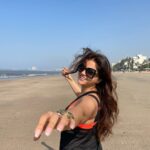 Rubina Dilaik Instagram – Beach workouts are always exciting