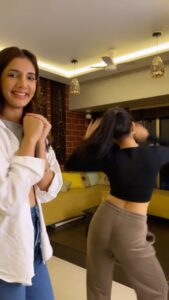 Ruhani Sharma Instagram - When you take the trend too seriously 🤪 @ruhanisharma94 

#reels #explorepage #trending
