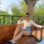 Ruhi Singh Instagram - One with nature 🍃 Ps- don’t miss the last photo 😂 The Bamboo Forest Safari Lodge, Tadoba