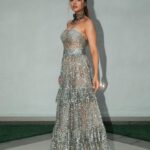 Ruhi Singh Instagram – You mustn’t be afraid to sparkle a little brighter, darling.
For @filmfare OTT awards

Special thanks and lots of love to my dearest @rockystarofficial for this beautiful gown and choker 

Hair and makeup @juveria_k 

Photos @hrishi_gharat 

Also thank you @sayali_angachekar @dureshamemon ✨ #FilmfareOTT #myglammfilmfareottawards #bestactress #ootd