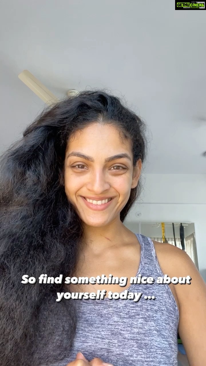 Rukmini Vijayakumar Instagram - Day 4: #100daysofinnergrowth I find that we are often very critical of our bodies. We find something wrong with many aspects and it’s important to celebrate our bodies as we are. I’m not saying that one need not work out or dress well to go out, but it’s the intention that matters. It we wear make-up and dress nicely with the intention of covering up perceived flaws it’s very different to dressing up to celebrate your body! So celebrate your physical features with me. 😊 Yes I might look tired sometimes in these videos, but that’s real. I’m not always dressed for a dance performance or wearing make-up. This is how we all look on some days . And it’s ok 😁😁😁 It’s beautiful that our body changes to accommodate the stresses that we go through ! #100daysofinnergrowth #celebrateyourbody #selfreflection #loveyourbody #loveyourself #spirituality #growth #innerstrength #selfacceptance