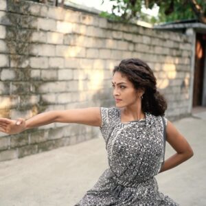 Rukmini Vijayakumar Instagram - “Expectations”

The dance film is centred around the idea of how our lives are twofold in the modern world. The lives we lead and the lives we project to the external world through social media, digital platforms, photographs and emojis. There is an expectation that one must always show what is beautiful and perfect to the people that surround us. Perception takes priority over honesty to a point where life itself may no longer be truthful.

The full version is on Raadha Kalpa’s YouTube channel 

https://youtu.be/wKkrKxSawvA

Choreography, Concept & Performance: Rukmini Vijayakumar

Music: 
Presto from Vivaldi’s 4 seasons 
Mixing & Mastering: Ambi Subramaniam
Violin: @ambisub Ambi Subramaniam
Harpischord: @tbvong Tiffany Vong

Video & Editing: @vivianambrose 
Vivian Ambrose

#bharatanatyam #expectations #dancer #dance