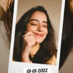 Rukshar Dhillon Instagram - Choose yourself everyday❤️ Happy new year 2022! #newyear #love #light