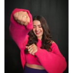 Rukshar Dhillon Instagram - Gulabo…Zara Itr Gira Do💕 Styled by- @shefalideora_ @yeshadattani Make up- @ritikaturakhia01 Hair- @imgeetu