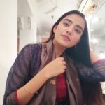 Rukshar Dhillon Instagram - Baithe baithe kya karein karna hain kuch kaam🤕 What kaam? Swipe to the last picture to find out