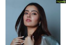 Rukshar Dhillon Instagram - And I think to myself What a wonderful world♥️ 📸- @advait_vaidya @simulacrum.studio 👗- @shefalideora_