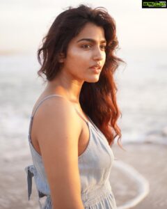 Sai Dhanshika Instagram - Hugging in the warmth of the 🌤@anitakamaraj @alexandervedachalam @ashwin_guru17 …