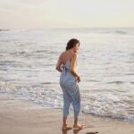 Sai Dhanshika Instagram - Sky above, sand below, peace within 🤍🌊 Lovely frames by @anitakamaraj 🥰 video Shot by @alexandervedachalam Edit by @ashwin_guru17 Team Anita Thanks team 😇 ⁣ .⁣ .⁣ .⁣ .⁣ .⁣ #art #beach #beachday #beaches #beachlife #beachlover #beachlovers #beachvibes #beautiful #beauty #fashion #happy #instagood #instagram #landscape #love #nature #naturephotography #ocean #photo #photography #photooftheday #picoftheday #sea #sky #sun #sunset #travel #travelgram #travelphotography