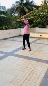 Sai Dhanshika Instagram - agha... I cannot find any best song version than this😹😹😹😹 #vadivelucomedy😅 #anydaythebest 
my master is going to kill me 🙈
#jusforfun #laughteristhebestmedicine apdiyellam solli konjam thapikalathan 🙏😃