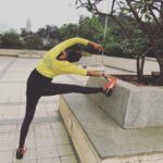 Sai Dhanshika Instagram – Before the sun shows,let me stretch🤸🏼‍♀️ 
#strechstrechstrech before you start ur wrench #5th day #48days #longwaytogo #nevergiveup 🤟🏼