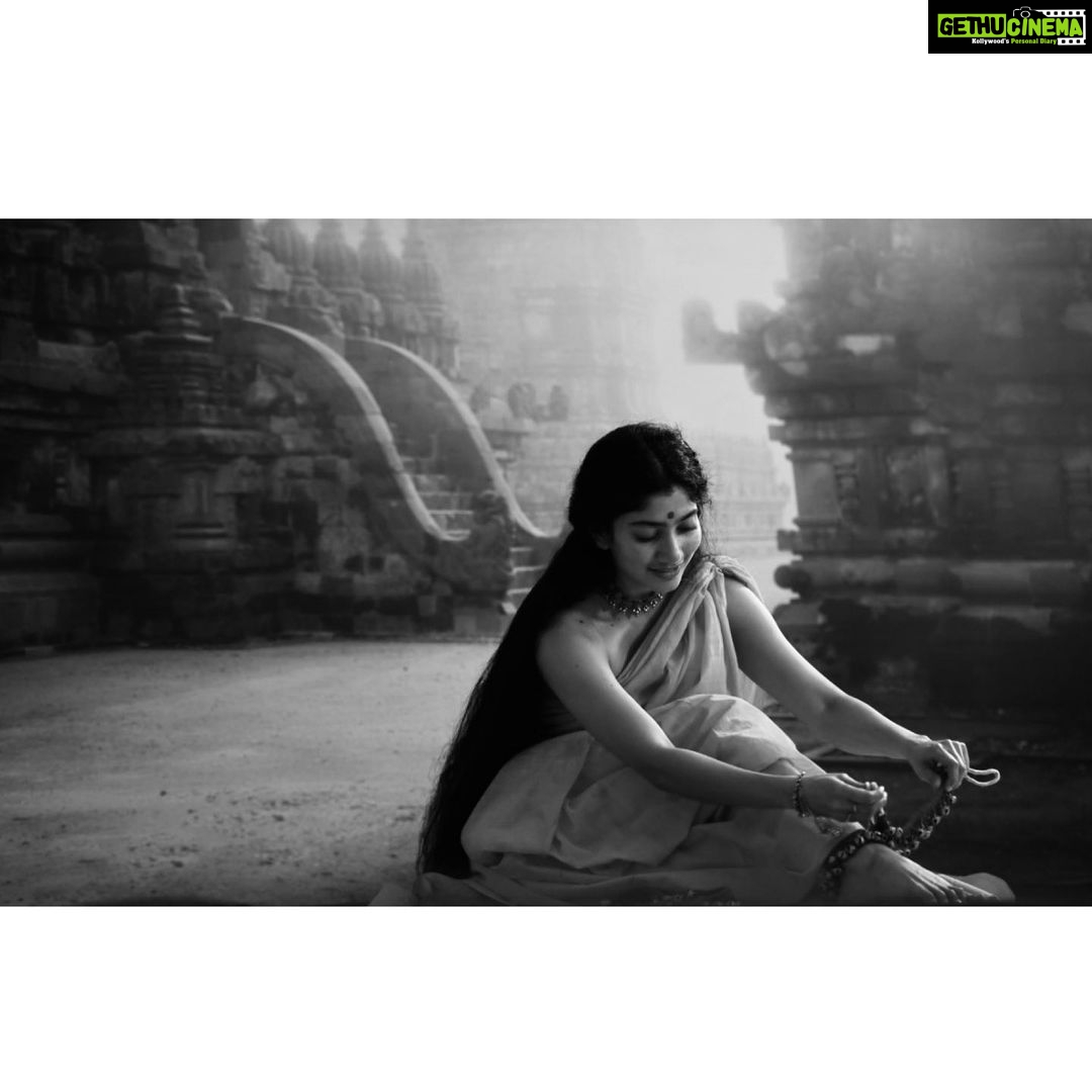 Sai Pallavi - 1.2 Million Likes - Most Liked Instagram Photos