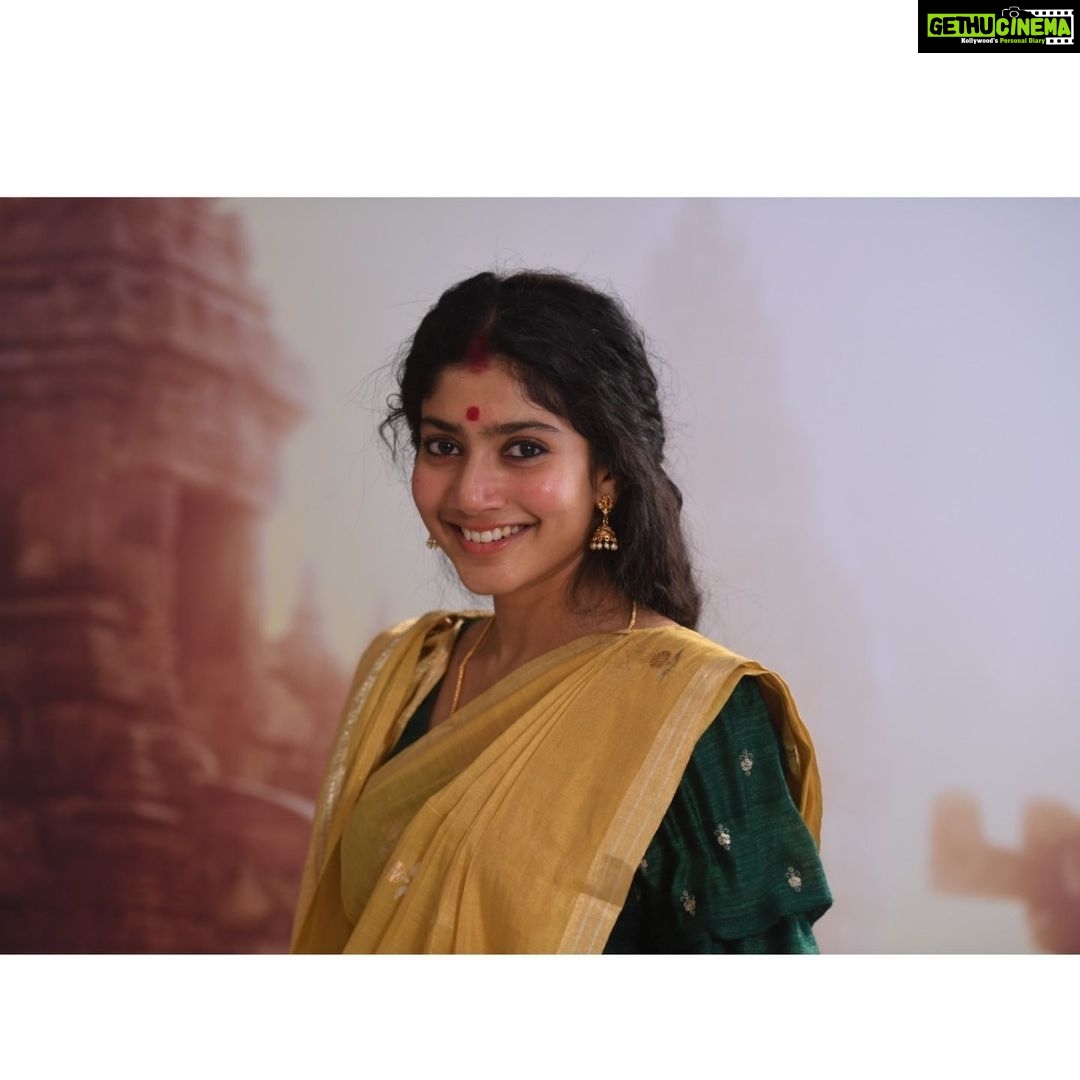 Sai Pallavi - 1.2 Million Likes - Most Liked Instagram Photos