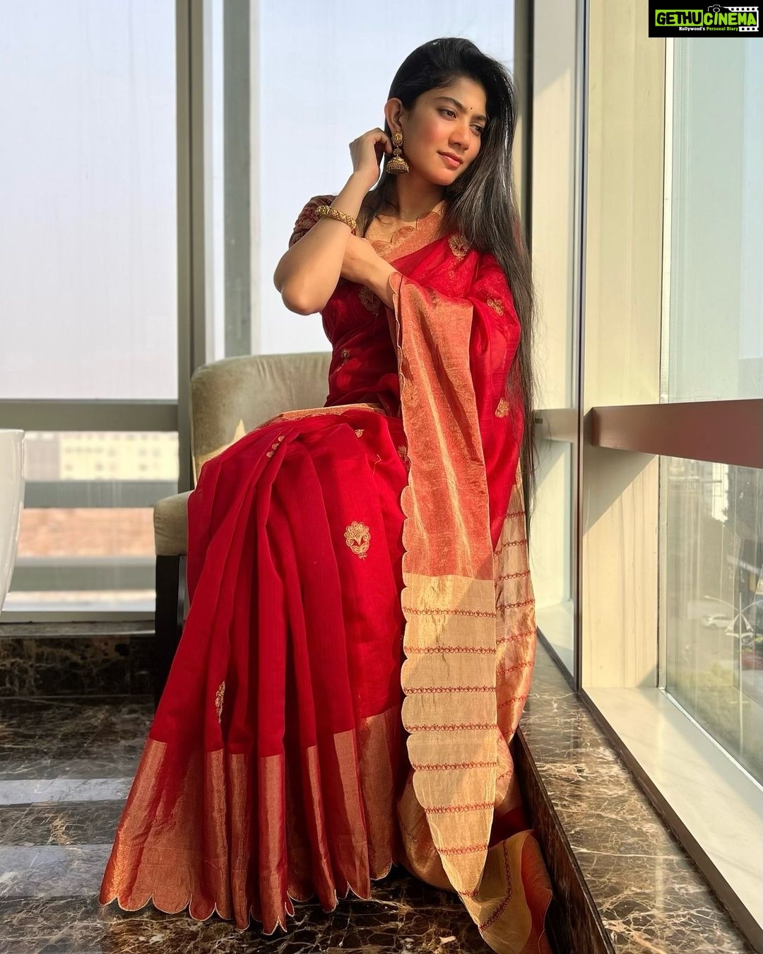 Actress Sai Pallavi HD Photos and Wallpapers January 2022 - Gethu Cinema