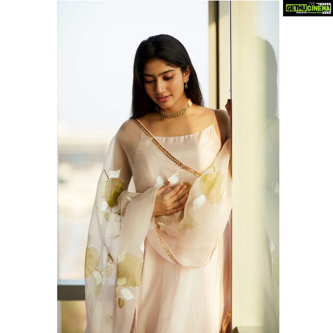 Sai Pallavi - 1.5 Million Likes - Most Liked Instagram Photos