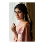 Sai Pallavi Instagram - For the trailer launch of #ShyamSinghaRoy 🌸🕊 Saree @ekayabanaras Jewelry @lorifinejewellery Stylist @neeraja.kona Asst Stylist @manogna_gollapudi Photographer @venurasuri P.S. The pictures have been retouched!