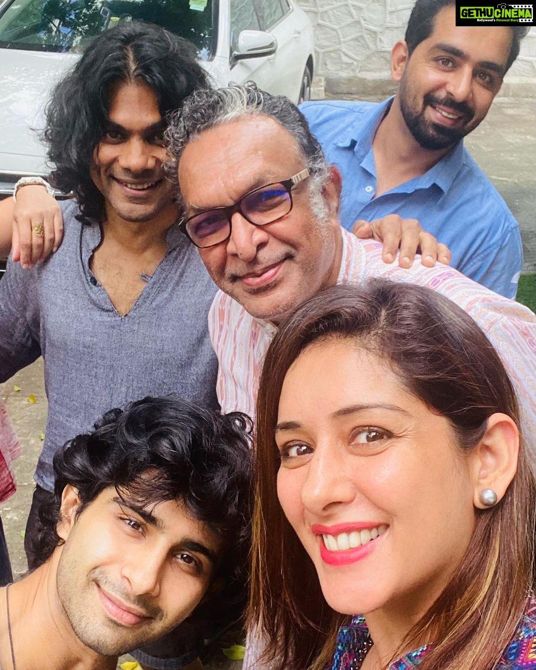 Sameksha Instagram - We always wanted to tell stories, stories of you and me, mostly in front of camera but this time we are behind the camera with our new production. Blessed to have #Nassar Sir onboard with us , played my father in few movies and now he is there as a father figure ππ» #SSOproductions @itsshaeloswal @theopeniris @kwatranaveen @sidmenon1