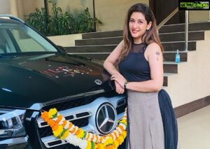 Sameksha Instagram - Your love is the biggest gift of my life my love @itsshaeloswal …. Still thankyou so much for this advance birthday gift. You always give me everything chhappar faad ke. Love you always baby ❤️ #mercedesbenz #gls450 #birthdaygift