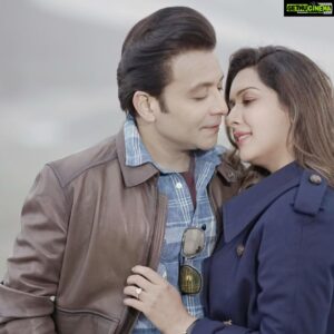 Sameksha Instagram - Happy 1st Anniversary, Jaan.... every little and big thing ,the highs and lows, ups and down, crazy laughs and sadness... I want to do all with you ... all my life... forever proud to be your wife.... forever grateful to you for accepting me , motivating me , loving me beyond limits... you have made every moment of my life blissful... love you forever baby @itsshaeloswal❤️ #1stweddinganniversary