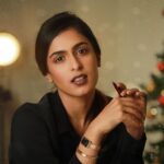 Samyuktha Hegde Instagram - Christmas is just round the corner and it’s celebratory time with @danielwellington. Shop your favourite timepiece at upto 50% and receive an additional 15% off with my code DWSAMYUKTHA . . . #danielwellington #paidcollaboration #ad
