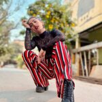 Samyuktha Hegde Instagram – Out of the way world, I’ve got my sassy pants on!
.
.
.
#redblackandwhite #instagood #photooftheday #ootd 
#sustainablefashionindia