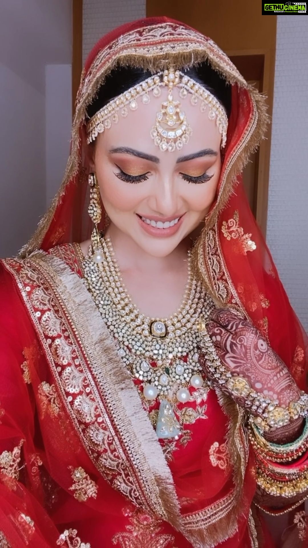 Sana Khan - 362.4K Likes - Most Liked Instagram Photos
