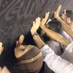 Sana Khan Instagram - This is Alhamdullilah my 5th umrah... n to b honest I still can't believe I actually saw, touched, felt, smelled Kaaba sharif❣️I just told my mom today in Haram tht I sill can't believe I m here,seeing it live rite in front of me .. I feel I m still in a dream or may b dead .. it's still so unreal for me to b here!! This place has changed me mentally so much, every visit here is making me better n better n yes I m try my best to b the best for the One n Only 🙂 Ya Allah thank u for bringing me here over n over n giving me Privilage to get my family coz thts the only good I do I feel🙏🏻 N I pray frm bottom of my heart tht every soul on earth gets this opportunity to b here n feel the magic !! #makkah #holyland #Allah #allahuakbar #ramadan #2017 #umrah #family #positivevibes #blessed #lucky #happy