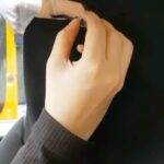 Sana Khan Instagram - Surma lagana Huzoor e pak (SAW) ki bahut pyaari sunnat hai. Let us try ke hum zyada de zyada sunnatey Apne zindagi mai le aye. #sanakhan #anassaiyad #sanaanas #islamicreminders