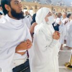 Sana Khan Instagram - Satve Asmaan par rehne wala Allah Hamare saath rehne walo se hamara dukh behtar janta hai 🕋♥️ Abaya @hayabysanakhan . . Thank you so much @alkhalidtours for organising this umrah for us with so much ease & taking care of every details from travel to stay to ziyarat. . . . . #makkah #haram #sanakhan #anassaiyad #umrah #alhamdulillah Al Haram Makkah Almukarrama