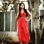 Sanchita Shetty Instagram - Merry Christmas 🌲🎄 Photograher : @royale_dharma 📸📸 Cloths : @shopkundavai Styled : @ramolaakrishnaraj Jwellery : @rajianand Assisted : @dhina_.dayal #sanchita #sanchitashetty #spreadlovepositivity ❤️