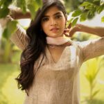 Sanchita Shetty Instagram - Feel the silence with in you 🌸 #sanchitaquotes #sanchita #sanchitashetty #spreadlovepositivity ❤️