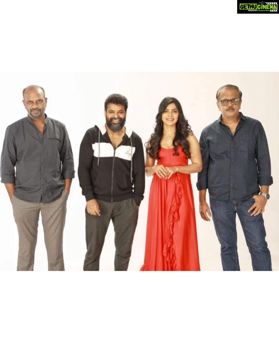 Sanchita Shetty Instagram - Happy Birthday Ameer Sir 💐 Thanks for making me part of your next film. Grateful to associate with Ameer Sir’S team 🙏 #happybirthday #ameersir #grateful #thankful #godgurugrace #sanchita #sanchitashetty ❤️