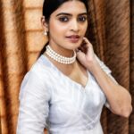 Sanchita Shetty Instagram - Clam your mind, Life became crystal clear. Photography : @udhayakumarphotography 📸📸 Wardrobe : @slayofficialstudio @simarvinodh #vinodhyasitham #sanchita #sanchitashetty #spreadlovepositivity ❤️