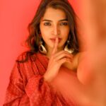 Sanchita Shetty Instagram – Acceptance comes with the right knowledge..

Sanchita quotes 🌷

Photograher : @royale_dharma 📸📸

Designer : @slayofficialstudio @simarvinodh 
Styled : @ramolaakrishnaraj
Assisted : @dhina_.dayal 

#sanchita #sanchitashetty 
#spreadlovepositivity ❤️