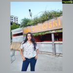 Sangeetha Bhat Instagram - True happiness is... to enjoy the present, without anxious dependence upon the future. ... 💞 Pc: @sudarshan_rangaprasad 😘 #sangeethabhatsudarshan #sangeethabhat #sangbhat #bygbrewski #bengaluru #karnataka Byg Brewski Hennur