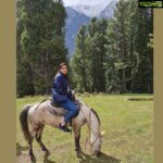 Sangeetha Bhat Instagram - Meet Micheal the horse(pony)...🐎🐴 He and me we have one thing in common....... Guess what!!!!!!!!!!! Comment below.... if you don't get the answer right by evening, i will post the answer........ No correct answers were posted, so...... here it goes.... Me and Micheal love eating(that is what we have in common, everytime he found his favorite greens he would stop to eat them, as you all can see in the second picture.....(once he even jumped into the river)😬😬😬🐎🏞 I'm a proud foodie too.....🥰🥰🥰🐎🐴😬 #horseride #pahalgam #kashmirdairies #kashmirvalley #kashmirtourism #actress #sangeethabhatsudarshan #sangeethabhat Pahalgam