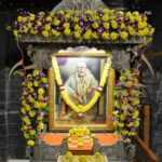 Sanjana Singh Instagram - Om sai ram feeling blessed, had amazing Sai Baba Darshan today.. Baba bless everyone ❤️😇❤️ 01/01/2022 Mylapore Sai Baba temple Chennai Sai Baba Temple Mylapore- சென்னை,மயிலாப்பூர்